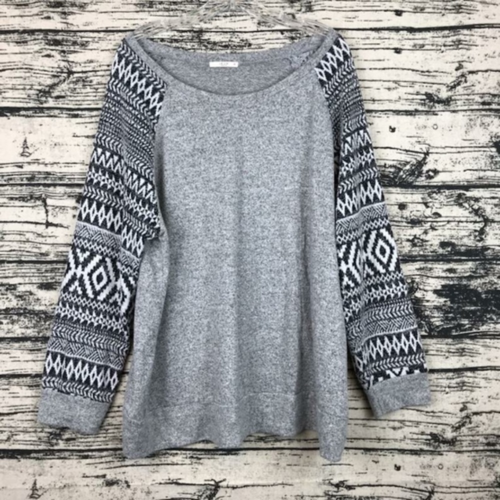 2X Aztec Sleeve Soft Comfy Long Sleeve Knit